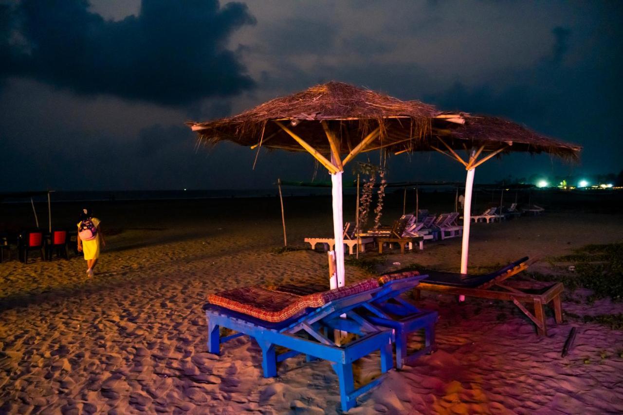 Village Susegat Beach Resort Морджим Екстериор снимка