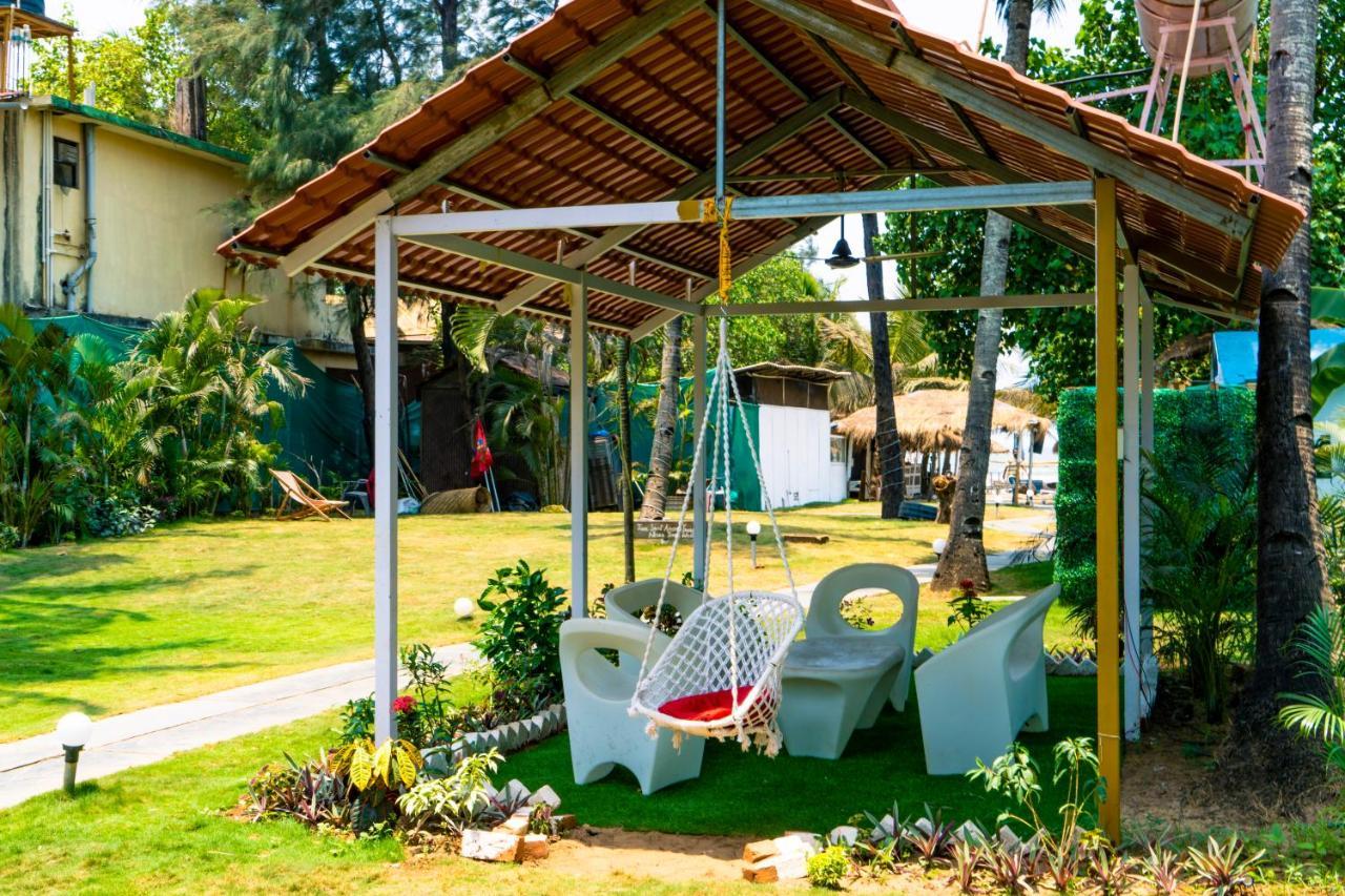 Village Susegat Beach Resort Морджим Екстериор снимка