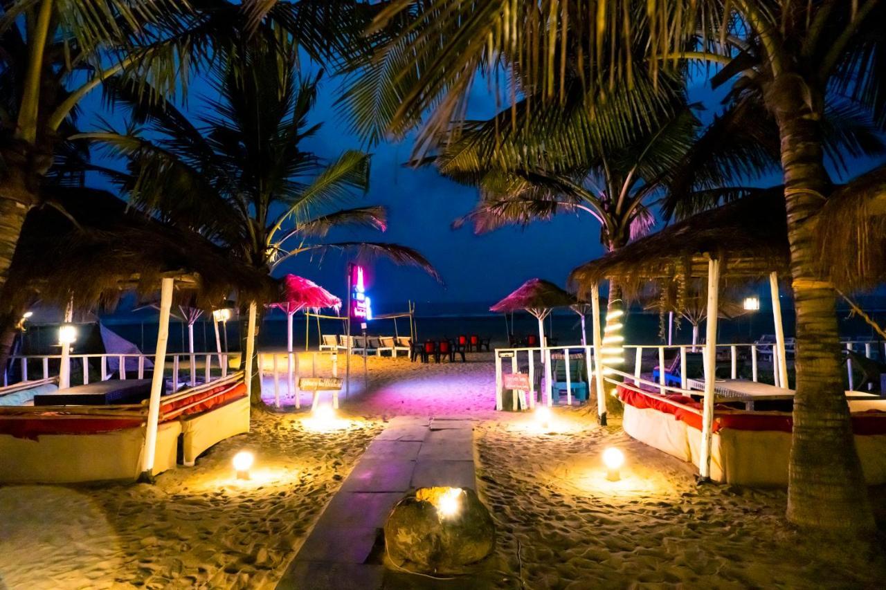 Village Susegat Beach Resort Морджим Екстериор снимка