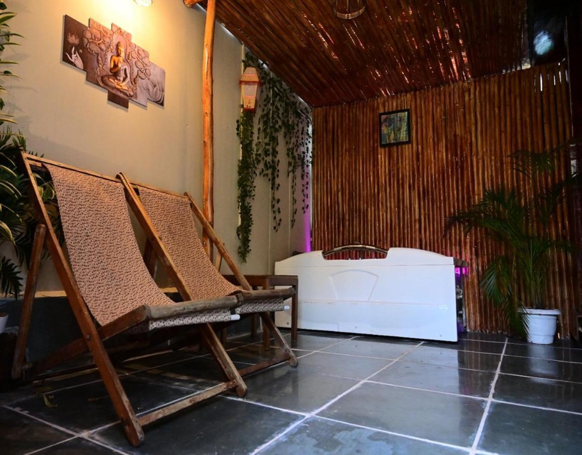 Village Susegat Beach Resort Морджим Екстериор снимка
