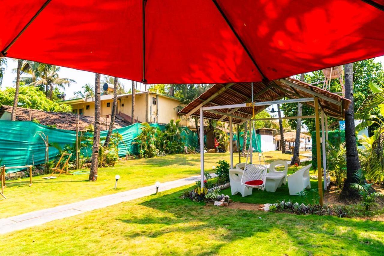 Village Susegat Beach Resort Морджим Екстериор снимка
